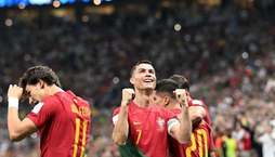 Cristiano Ronaldo celebra vaga antecipada de Portugal (Cristiano Ronaldo celebra vaga antecipada de Portugal nas oitavas: 'Fizemos valer a nossa força')